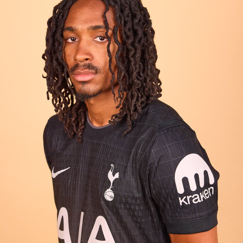 Nike Black Tottenham Hotspur Jersey - Picture 2 of 10